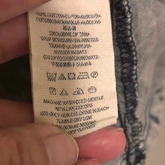 Free people size medium women’s button up collar short grey with floral - Picture 6 of 7